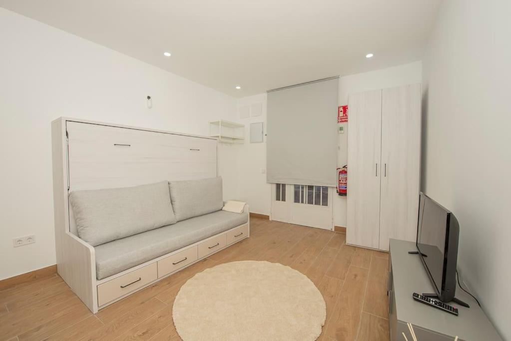 Estudio En Palacio La Latina Madrid Exterior photo